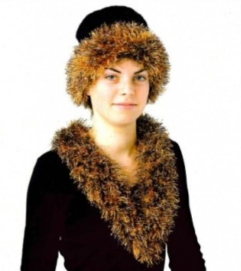 Fiber Trends Hat + Pointed Scarf Pattern - # T03