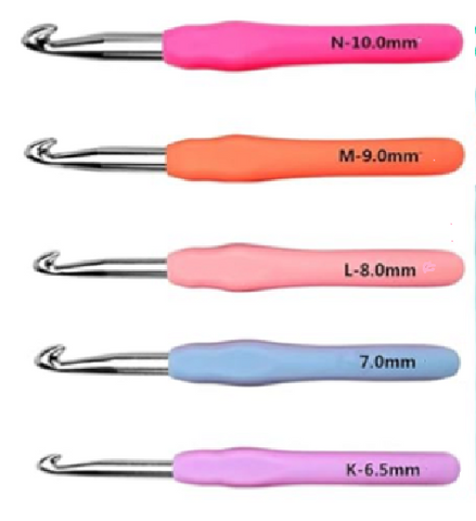 Large Crochet Hook Set - 8 Piece Set - (Large Sizes)   K, 7, L, M, N +2 bent toe needles, 10 stitch markers, and a felt carrying case with snap closure.
